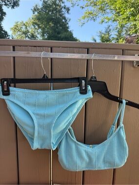 Salt + Cove Juniors Sandy Blue Popcorn-Rib Bikini Top and Bottom Size S/M